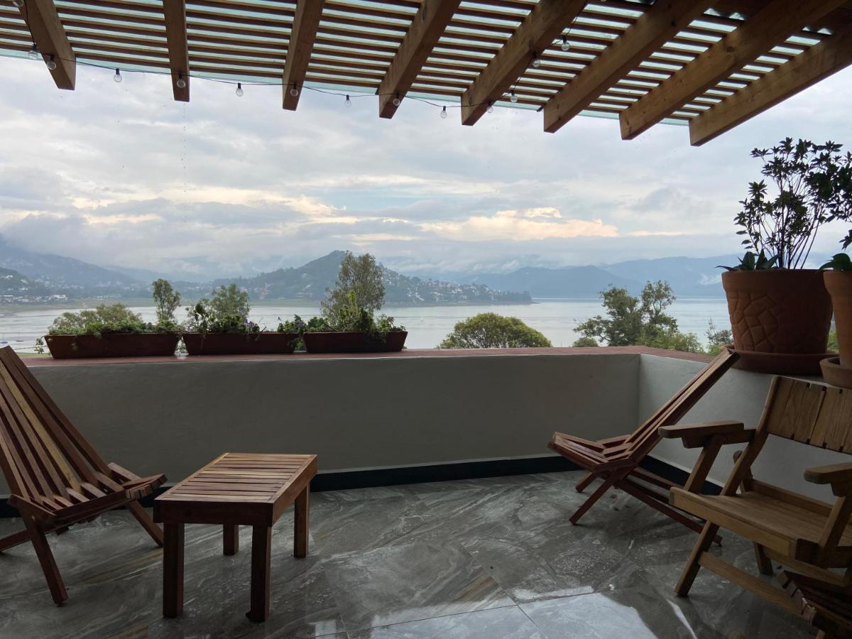 Hospedaje Anturios Valle De Bravo Exterior photo