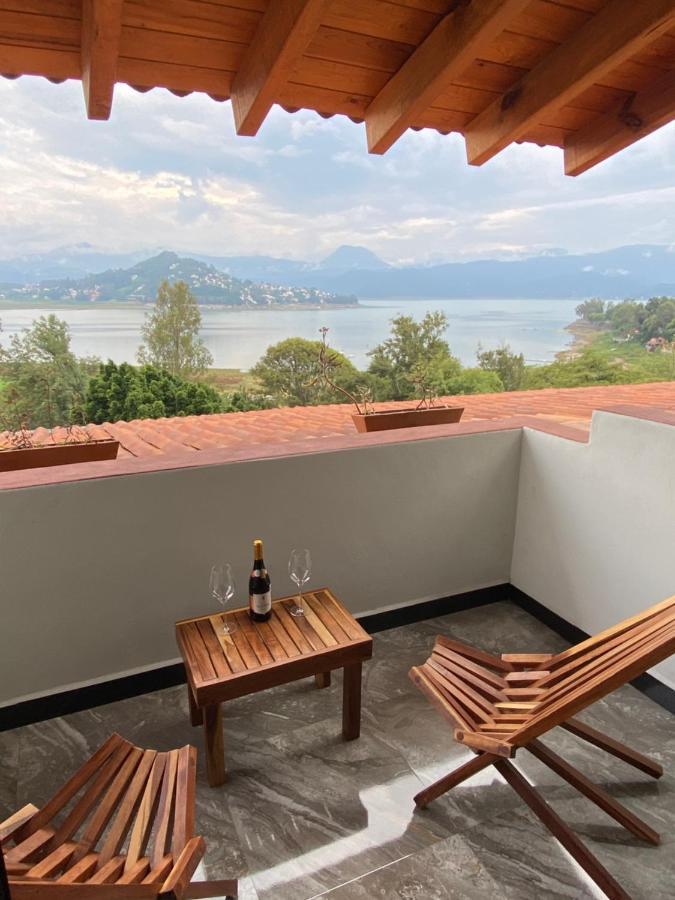 Hospedaje Anturios Valle De Bravo Exterior photo