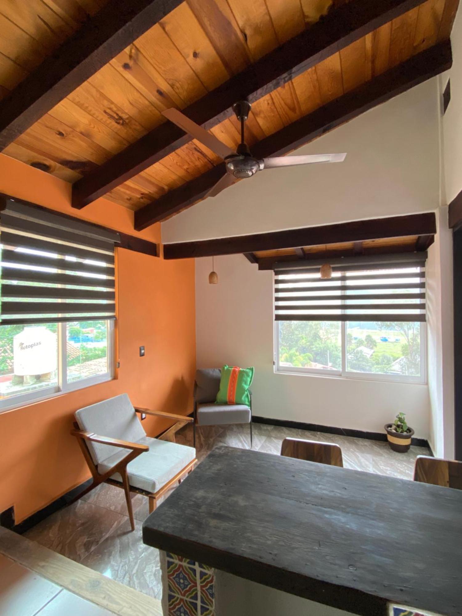 Hospedaje Anturios Valle De Bravo Exterior photo